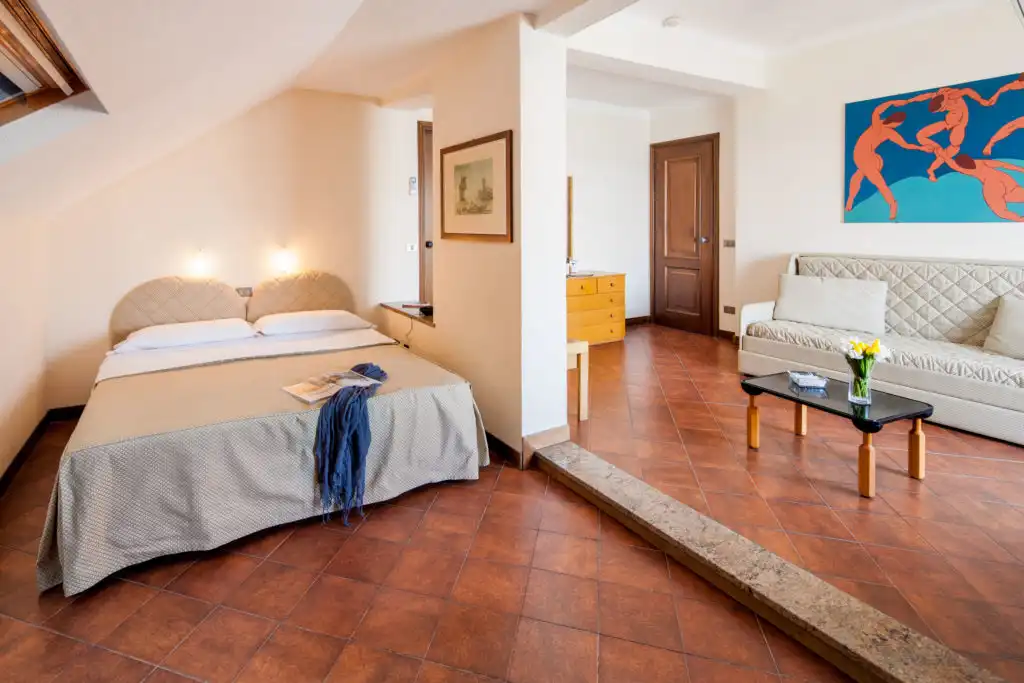 Camera Familiare Superior con vista mare 1